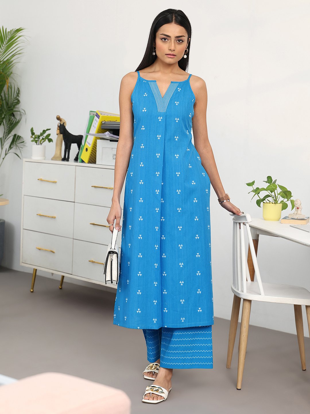 Blue Sleeveless A-Line Kurta and Wide-Leg Palazzo Set