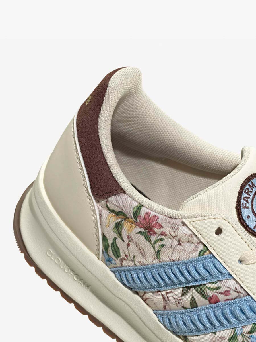 Beige Run 70S 2.0 Sneakers