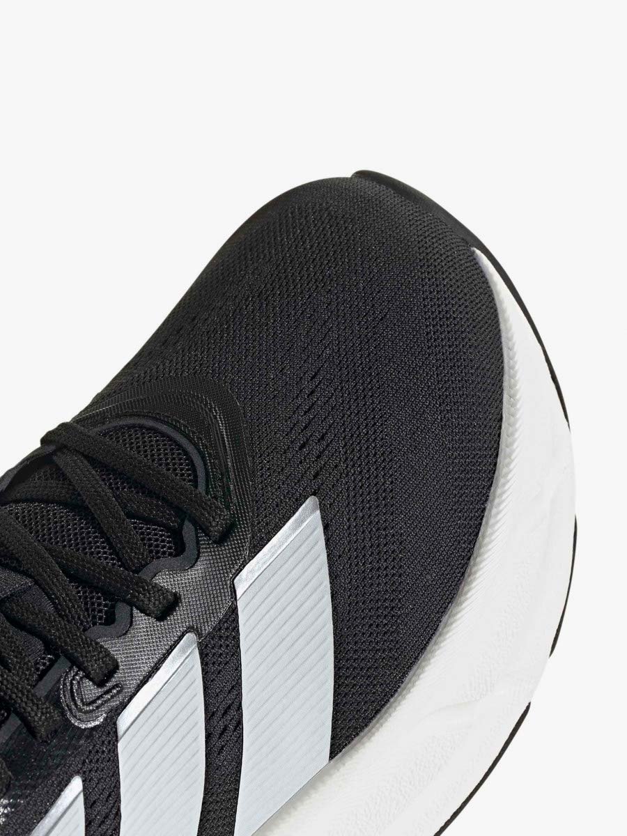 Black Questar 4 Running Shoes