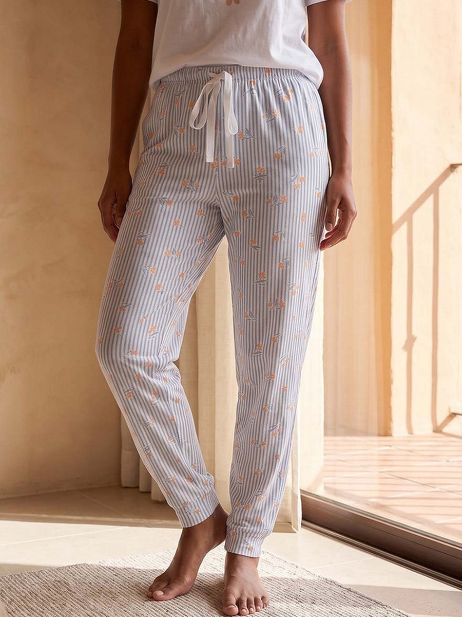 Pyjama Set Slogan Print T-Shirt and Trousers