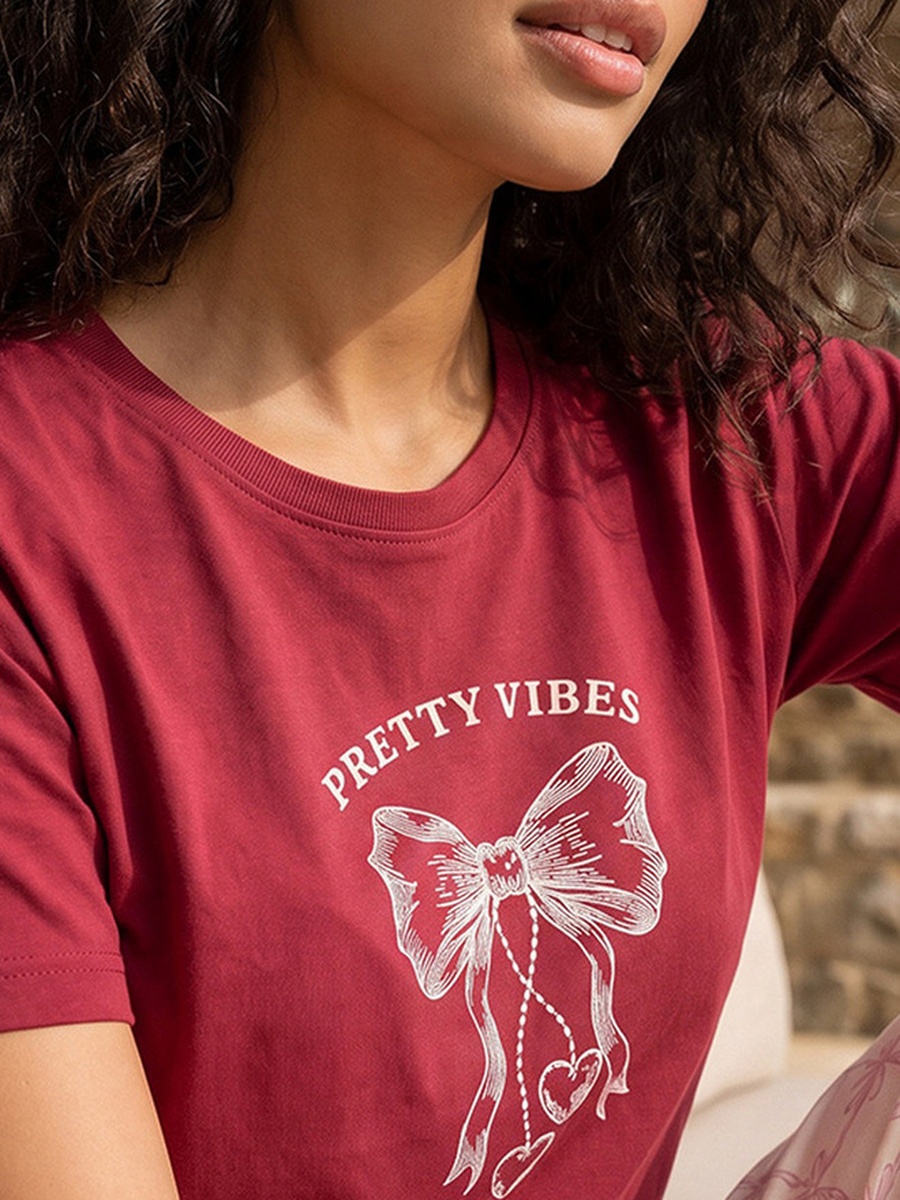 Printed Crew Neck T-Shirt and Pyjamas Set