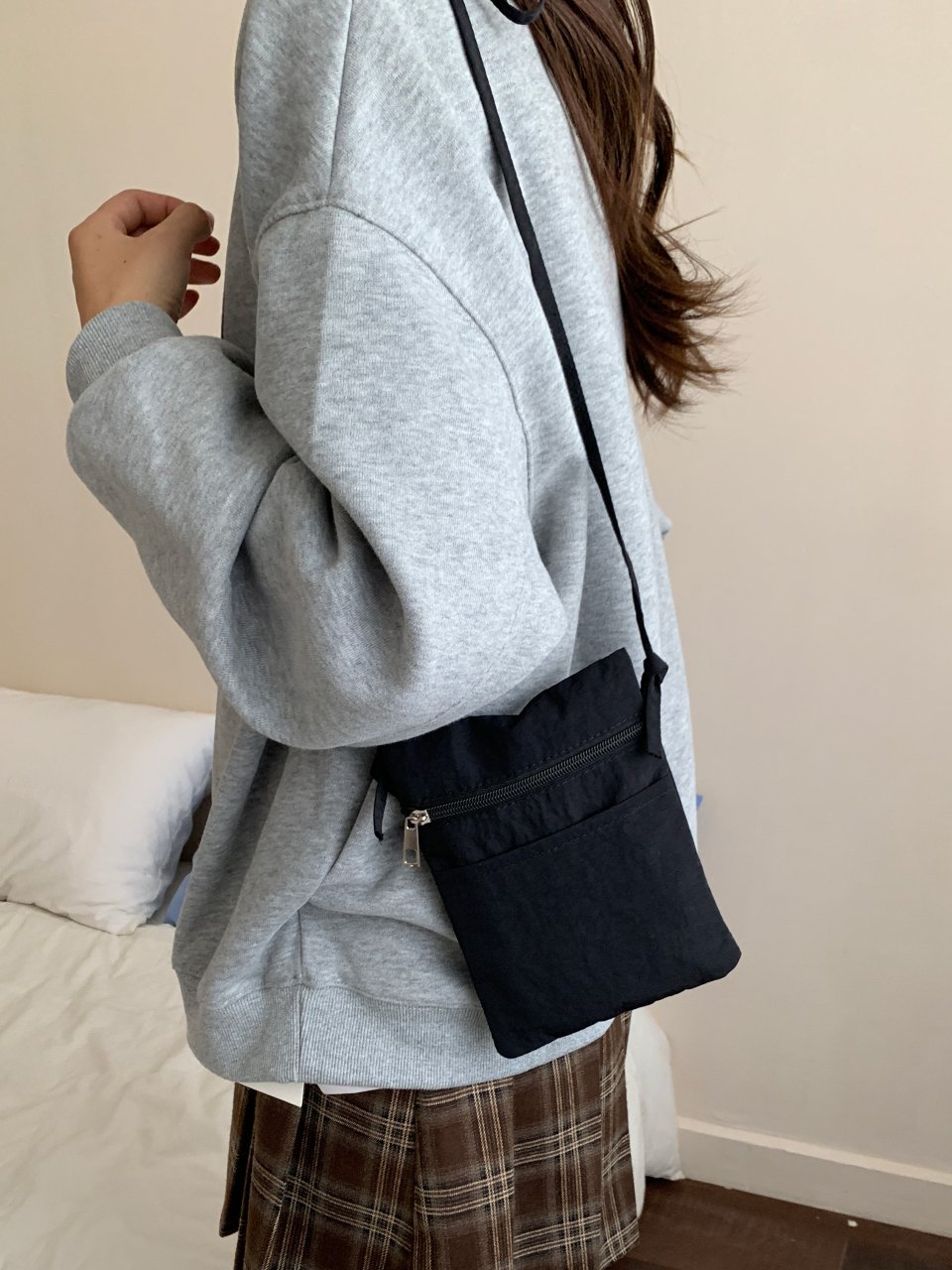 Black Solid Sling Bag