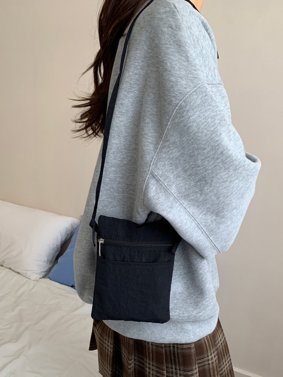 Black Solid Sling Bag