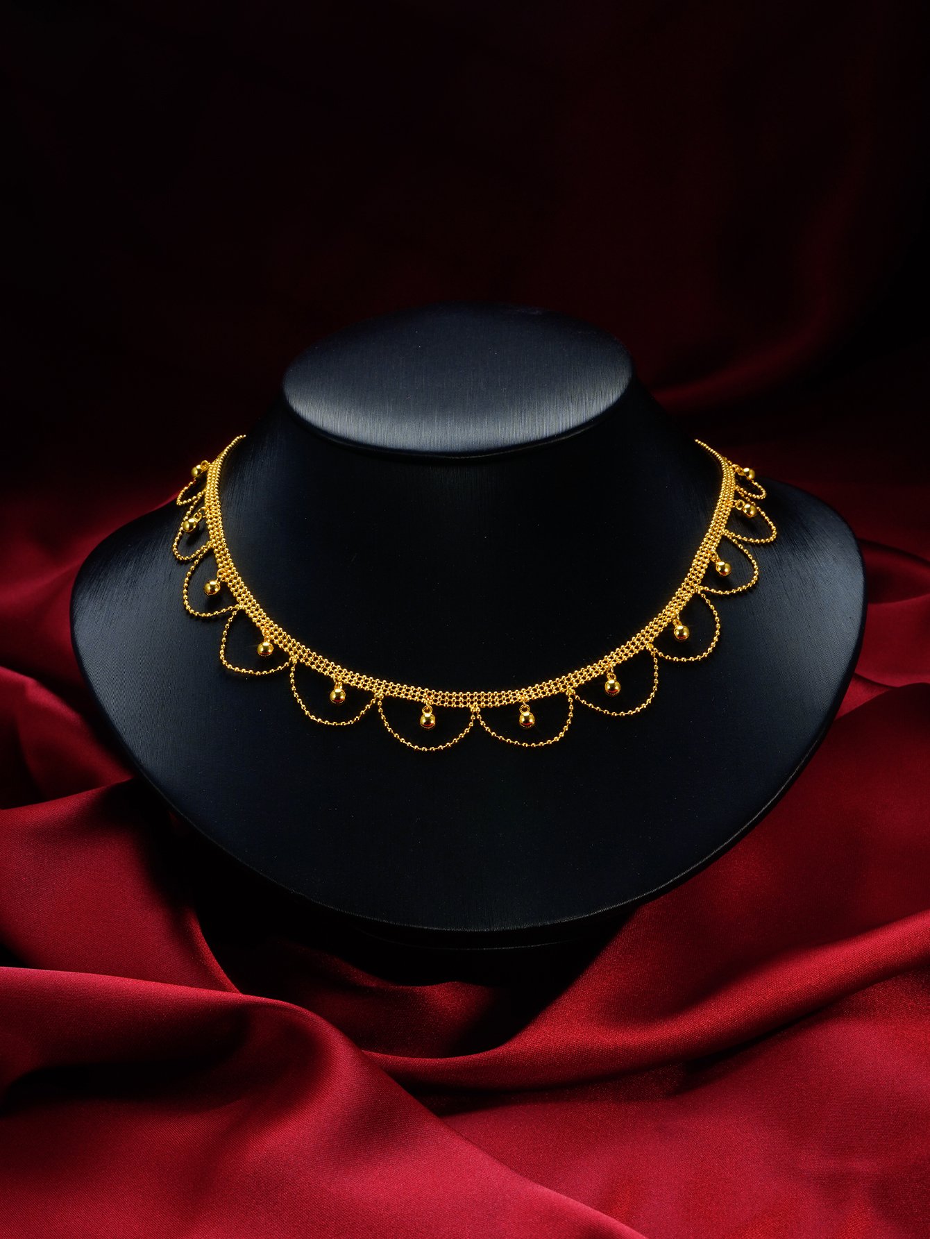 Gold Choker Necklace