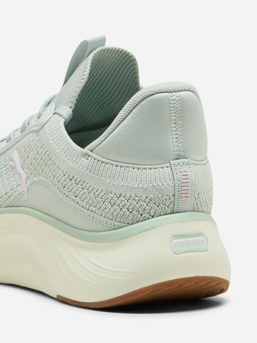 Green SOFTRIDE Mayve 2 Sneakers