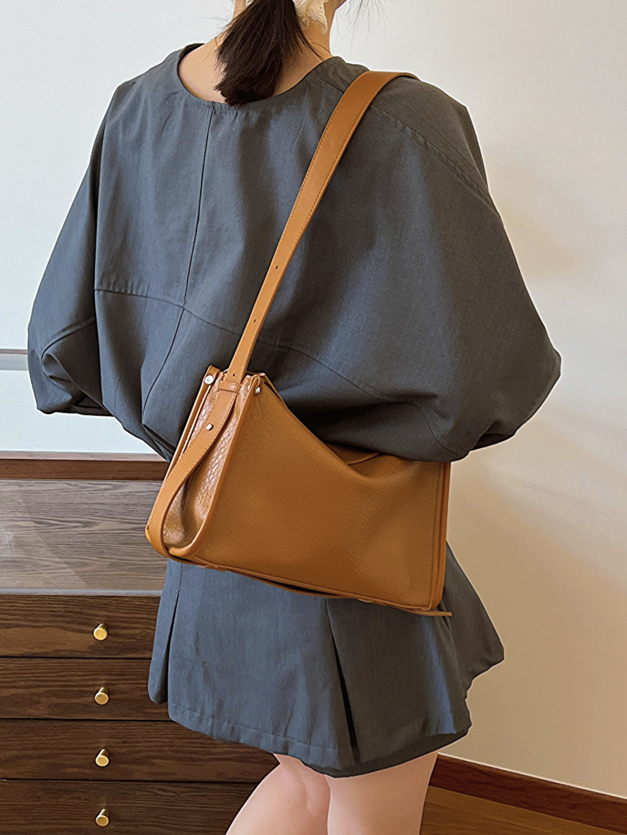 Brown Plain Shoulder Bag 