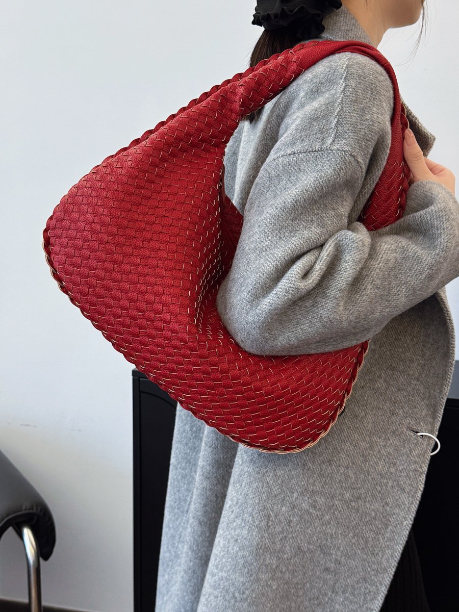 Red Woven Shoulder Bag 