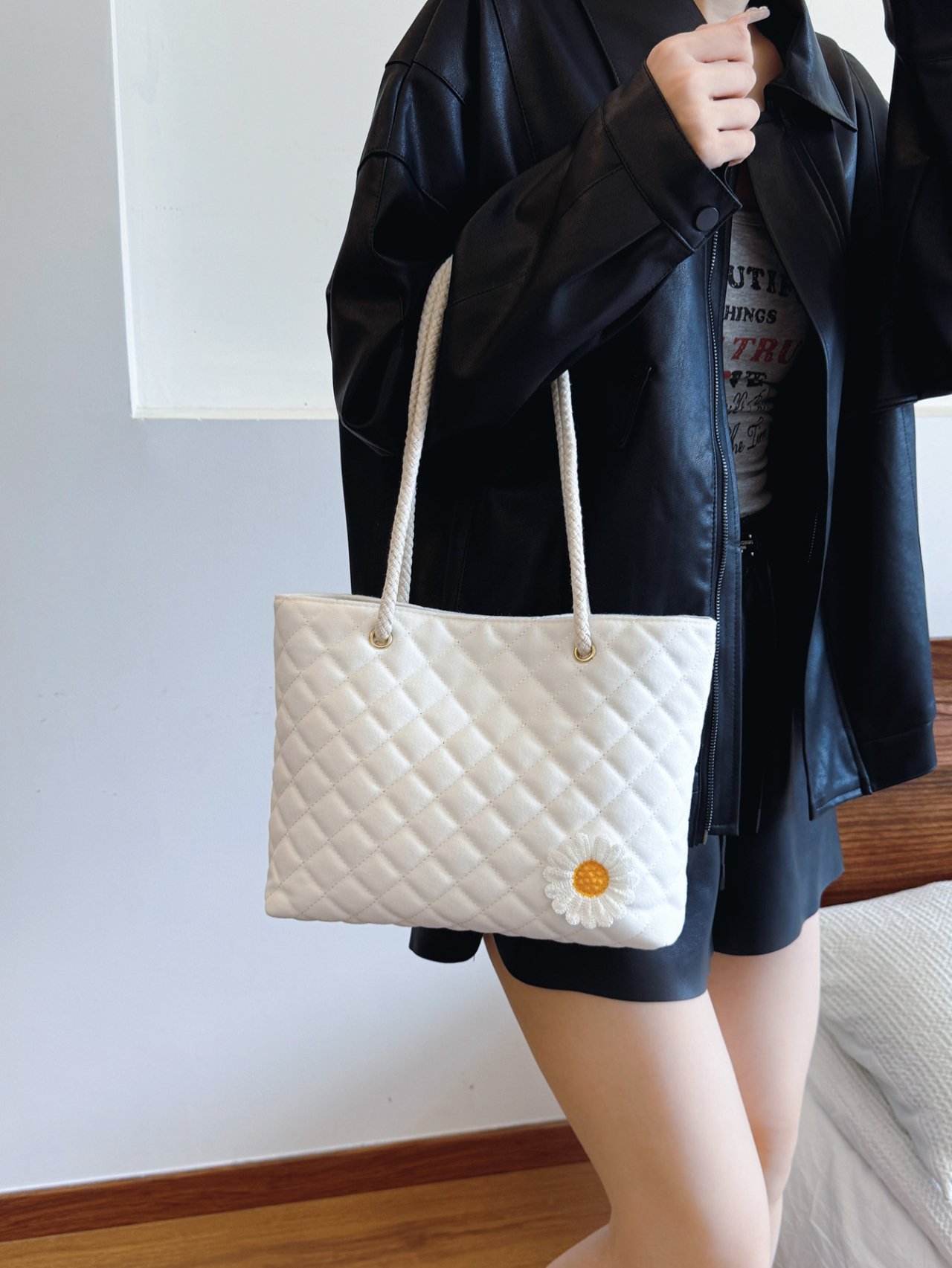 Off-White Quilted Shoulder Bag with Daisy Charm