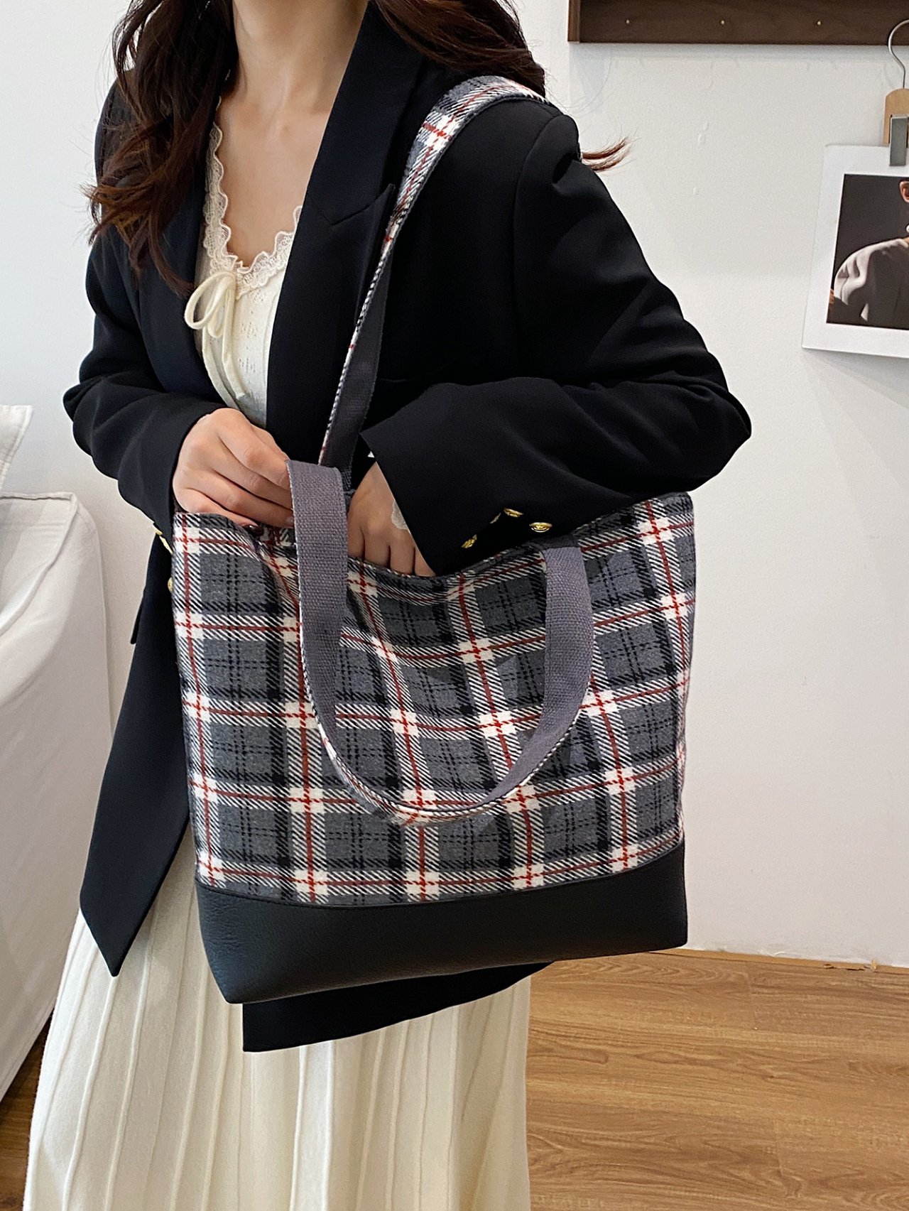Grey Plaid Shoulder Bag with Faux Leather Base - and Versatile Tote