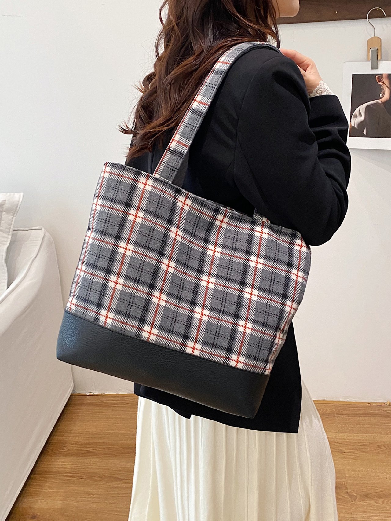 Grey Plaid Shoulder Bag with Faux Leather Base - and Versatile Tote
