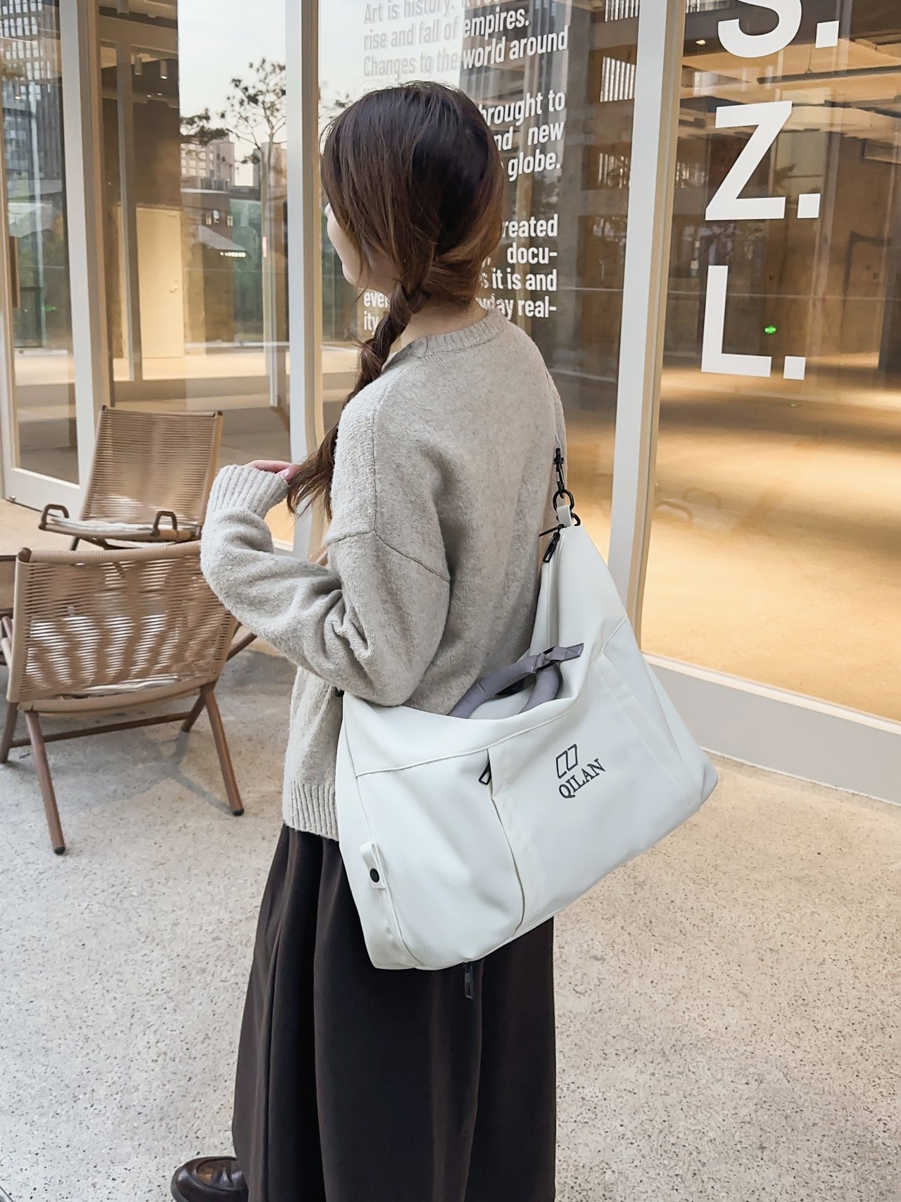 White Casual Crossbody Bag