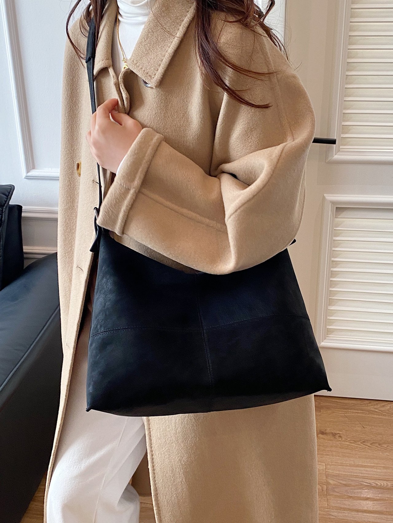 Black Solid Crossbody Bag