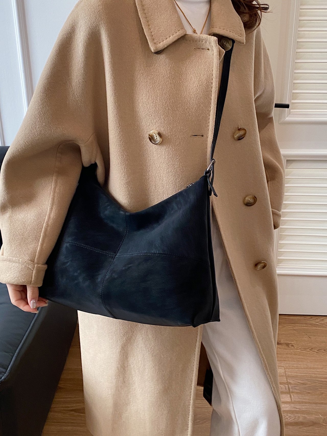 Black Solid Crossbody Bag