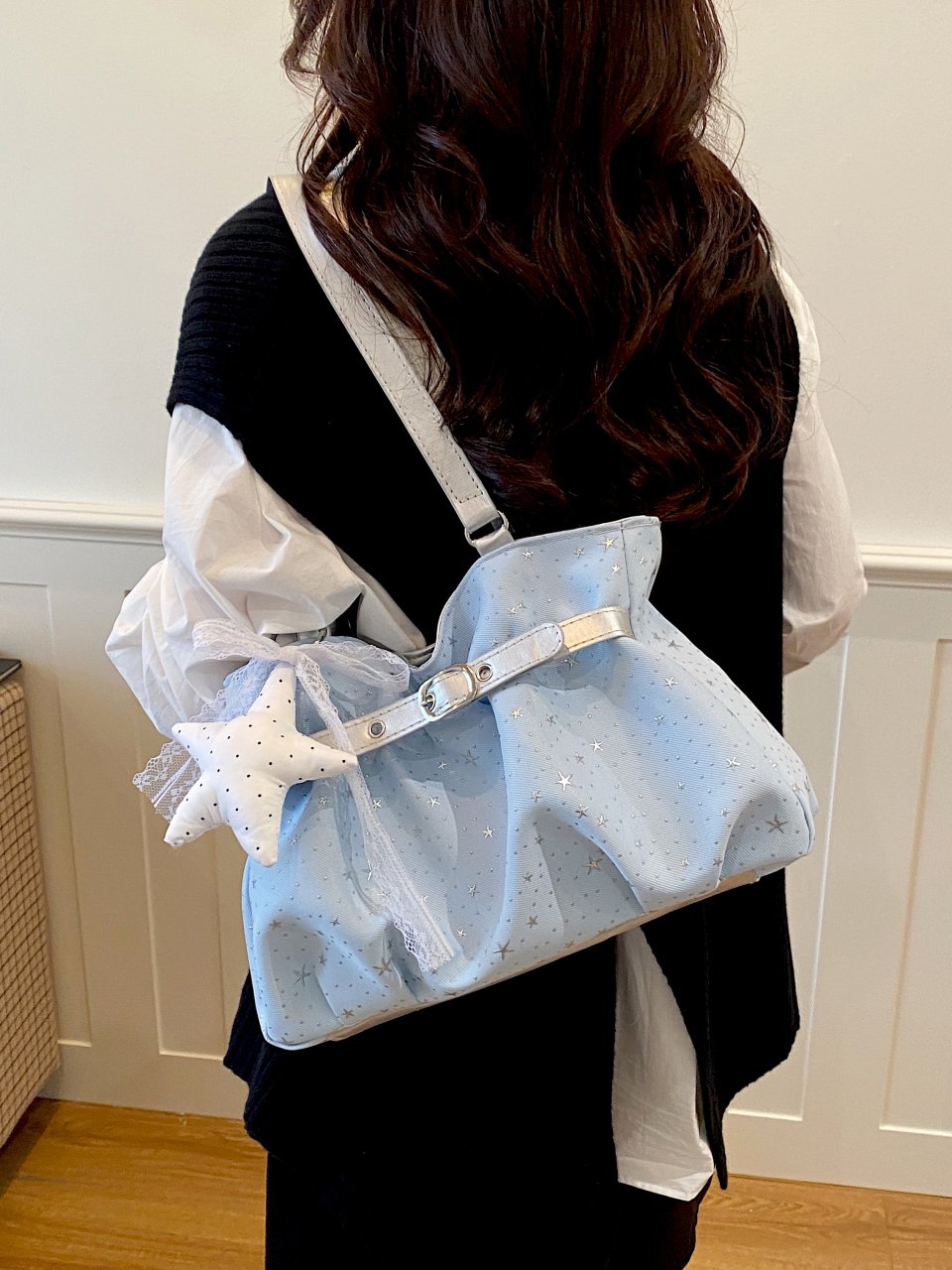 Dreamy Blue Star-Patterned Shoulder Bag