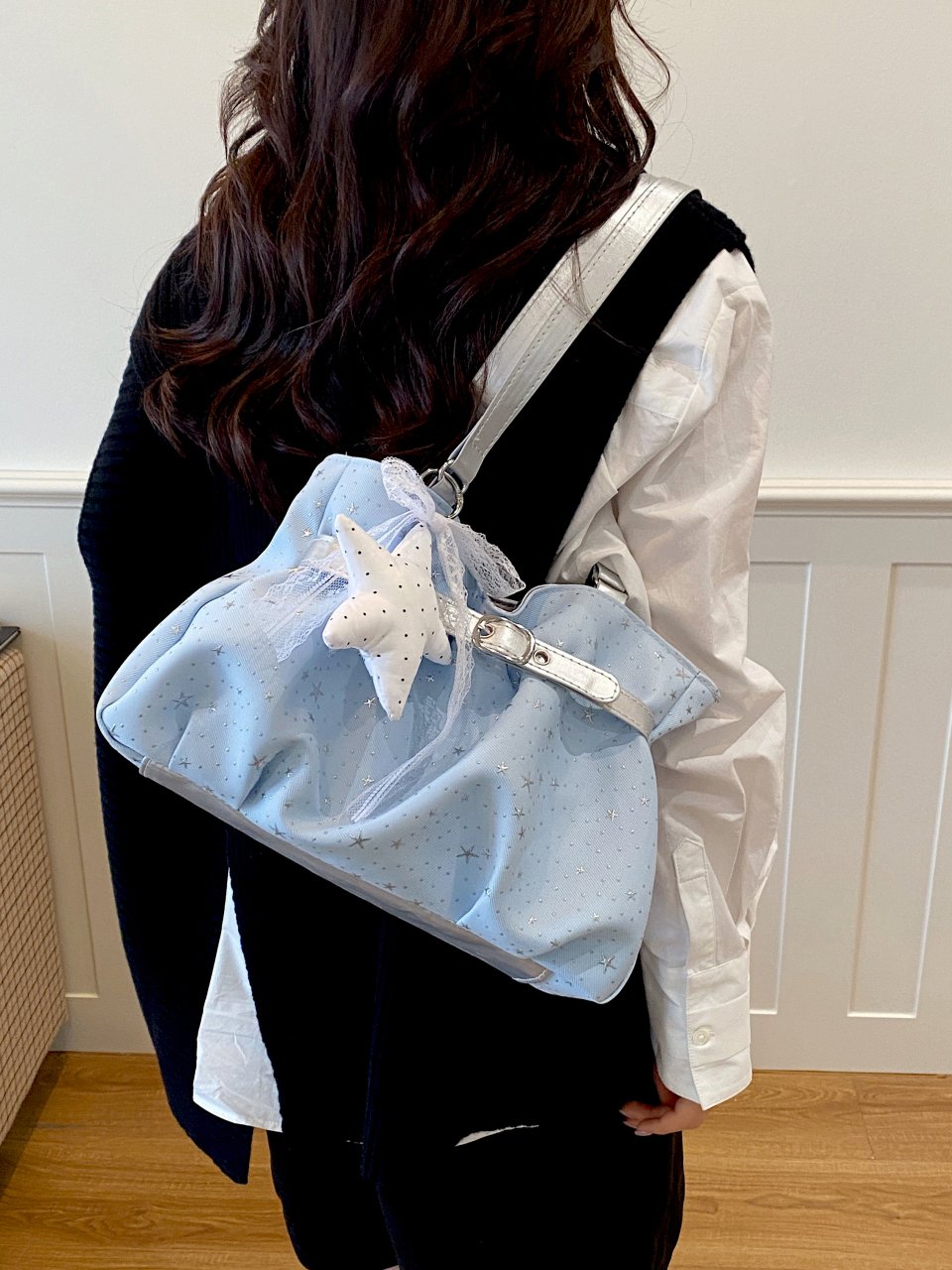 Dreamy Blue Star-Patterned Shoulder Bag