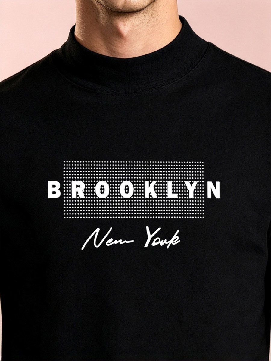 Men Black Printed T-Shirt with Short Sleeves