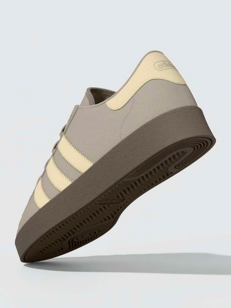 JUMP HOOK LOW       LBROWN/WARVAN/GUM5