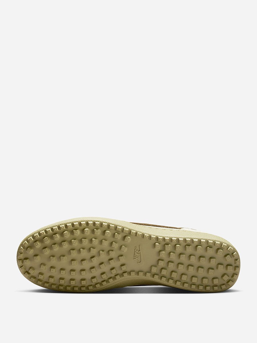Cream Field General SE LNY Sneakers