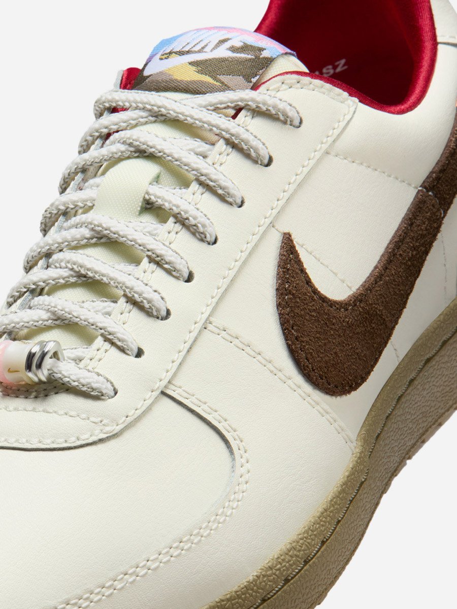 Cream Field General SE LNY Sneakers