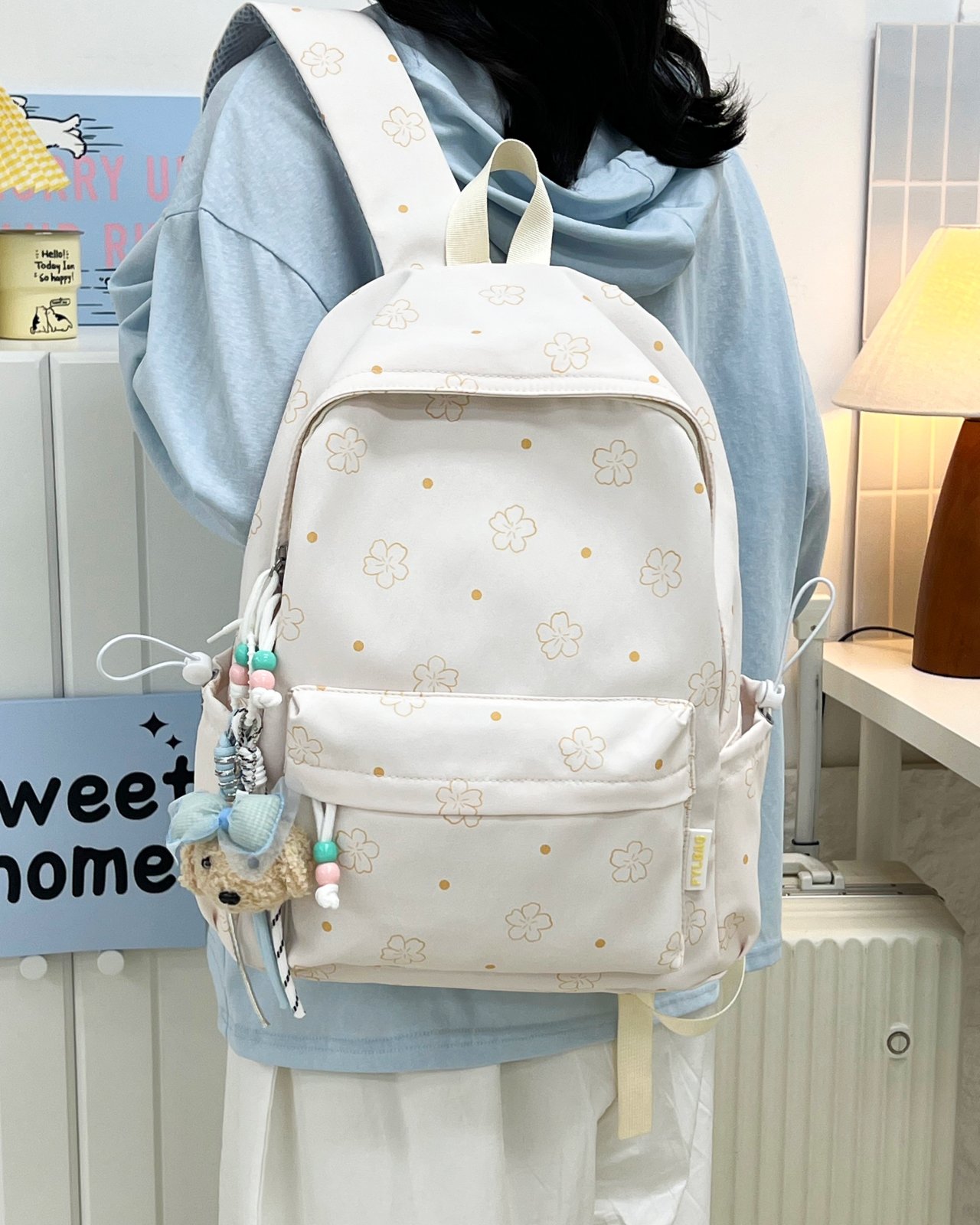 Floral Daisy Off-White Backpack 