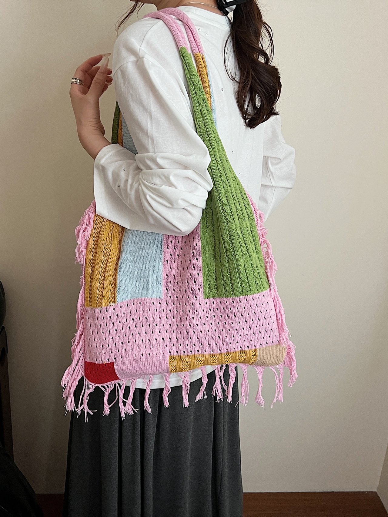  Pink Patchwork Knitted Shoulder Bag