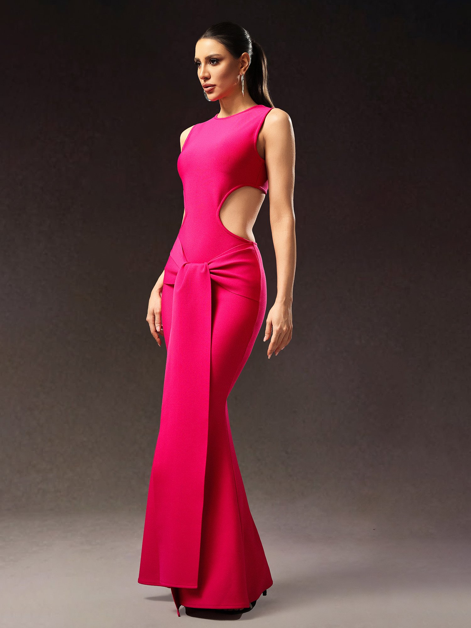 Dark Pink Sleeveless Mermaid Hem Maxi Dress with Cut-Out Details - Ideal for Daytime Events
