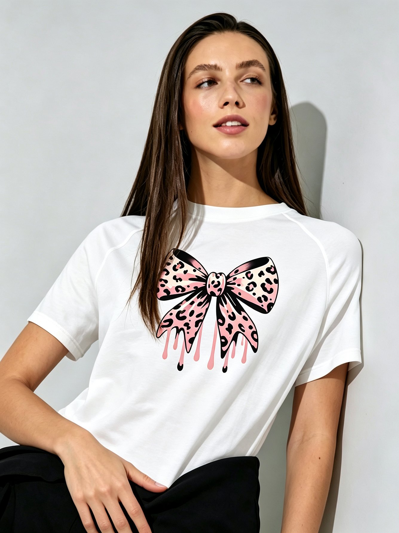 White Knitted T-Shirt with Leopard Print Bow