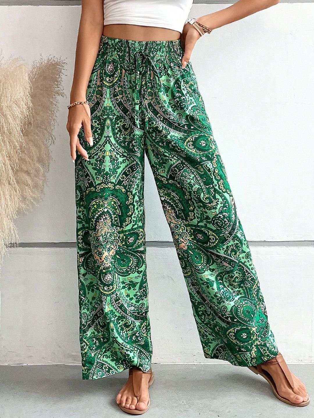 Green Paisley Print Loose Fit Palazzo Pants with Elastic Waist