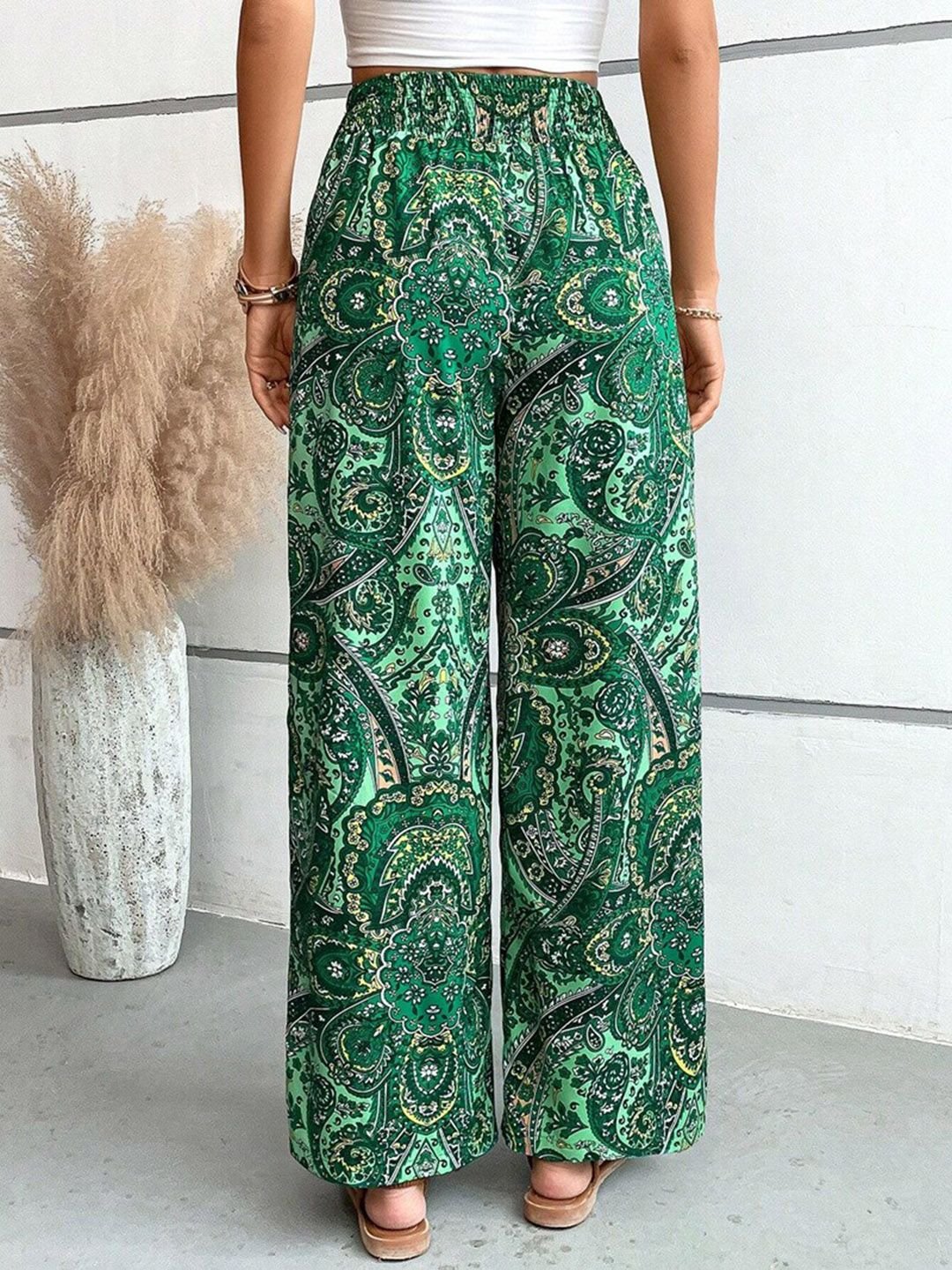 Green Paisley Print Loose Fit Palazzo Pants with Elastic Waist