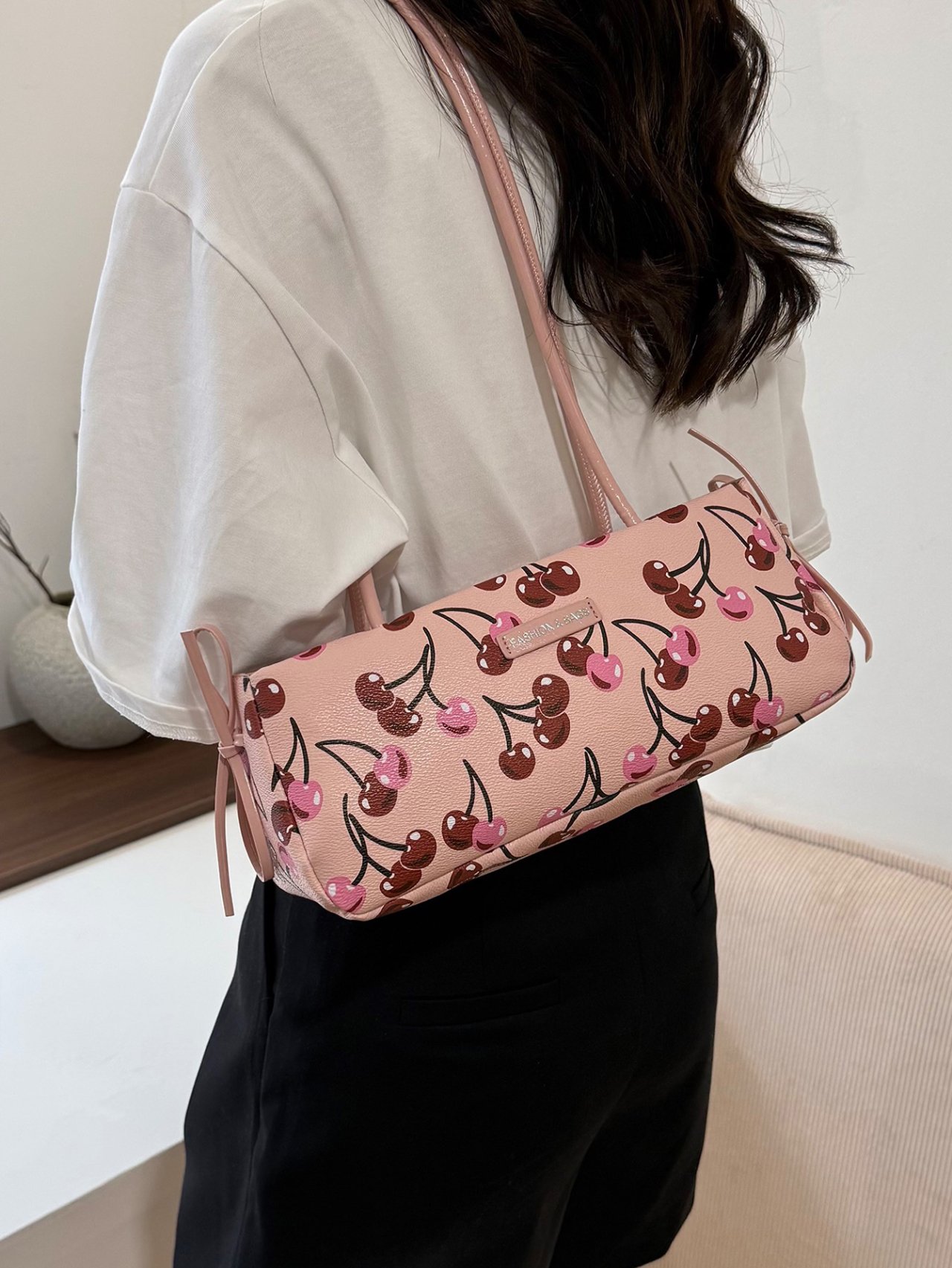  Pink Cherry Print Shoulder Bag
