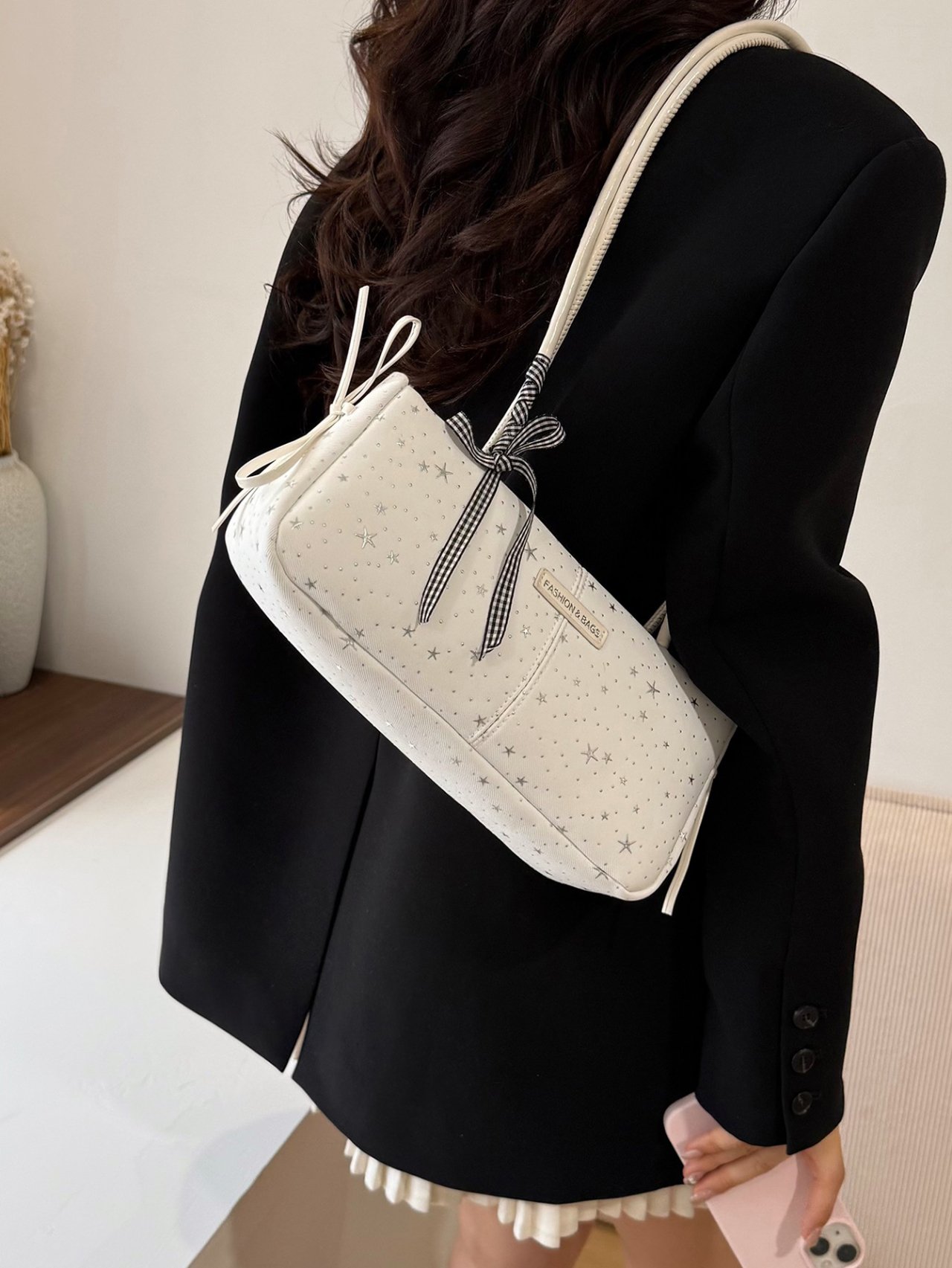 White Star-Pattern Shoulder Bag 