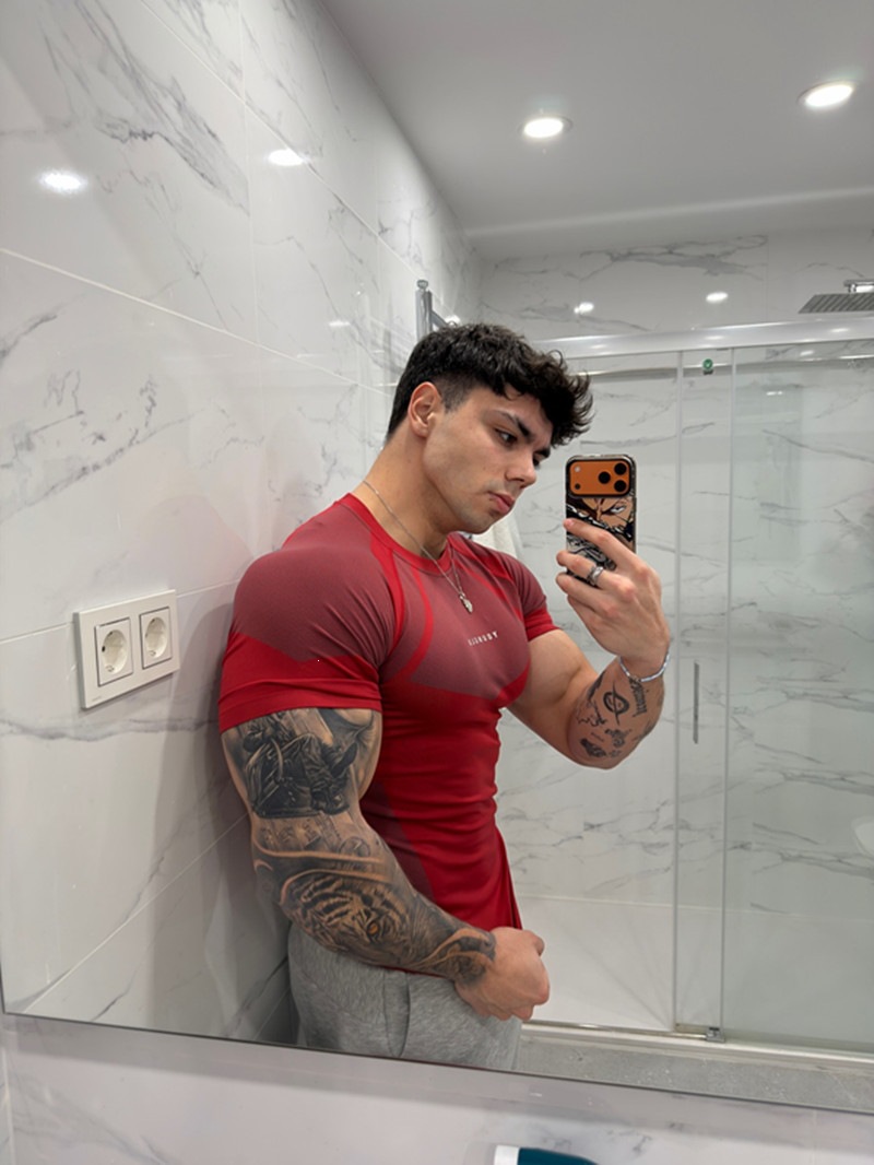 Red Muscle Fit Training Short Sleeves Active T-Shirt