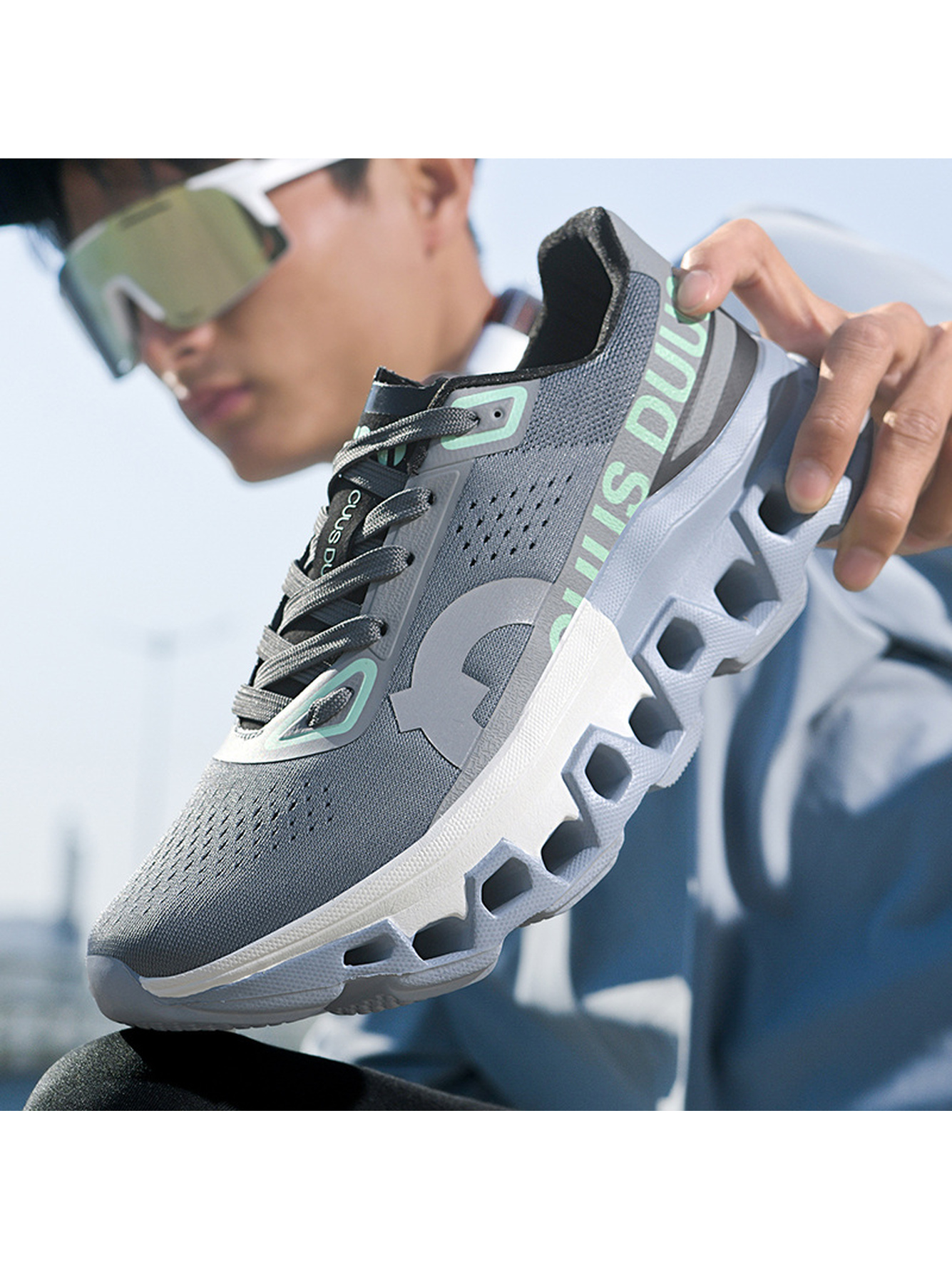 Grey Athletic Sneakers - Performance Running and Training Shoes