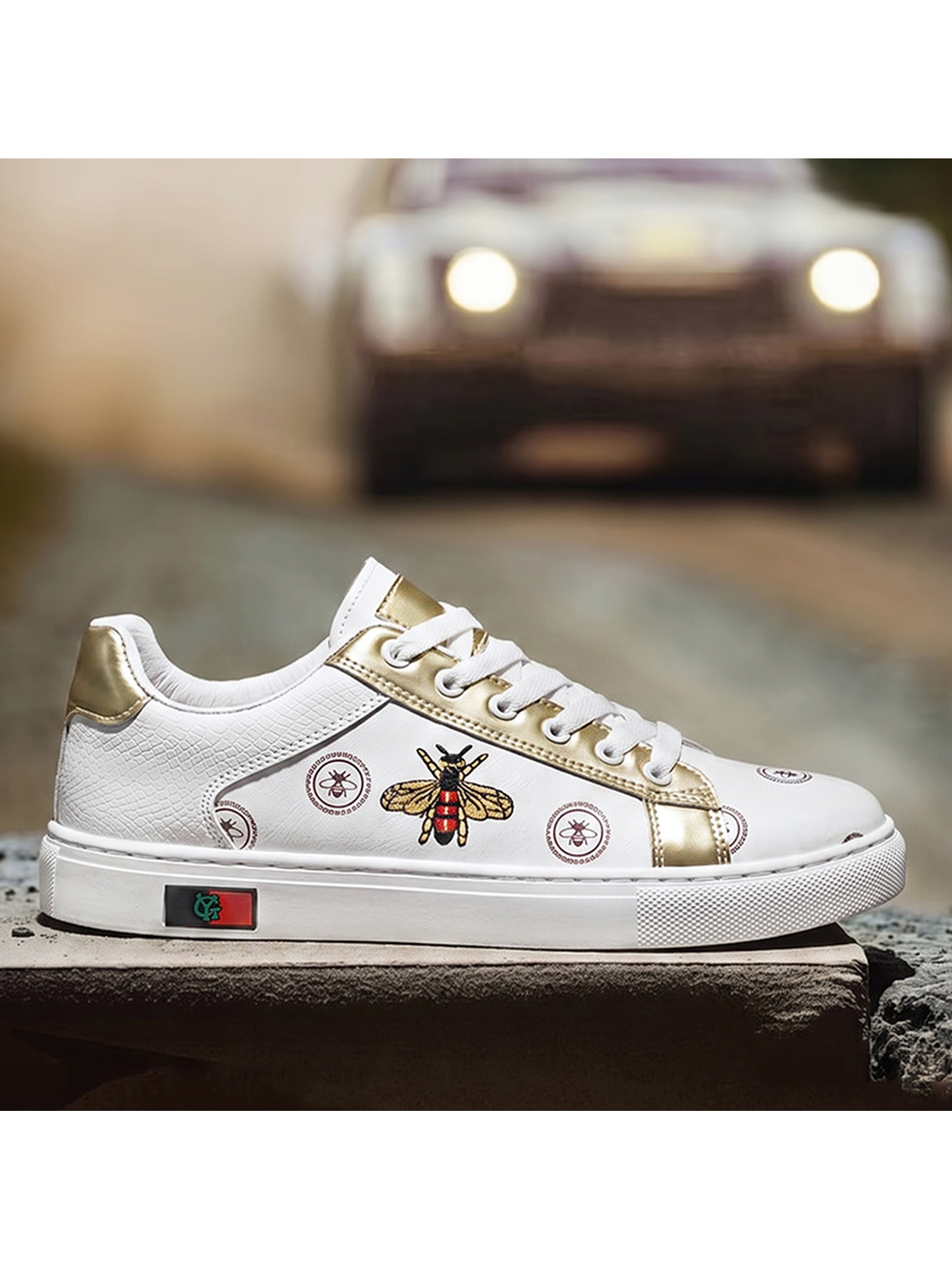 White Bee Embroidered Casual Sneakers