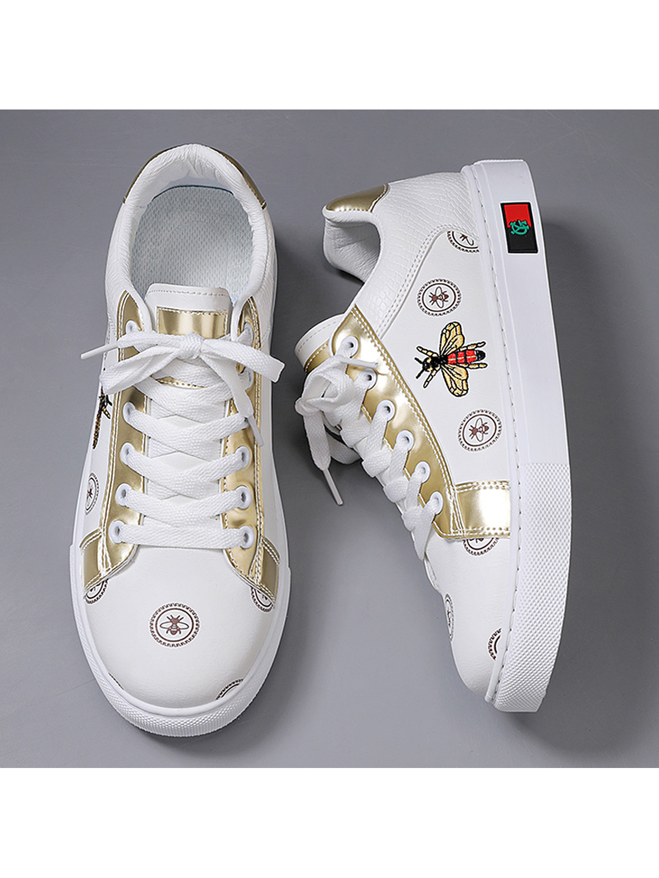 White Bee Embroidered Casual Sneakers