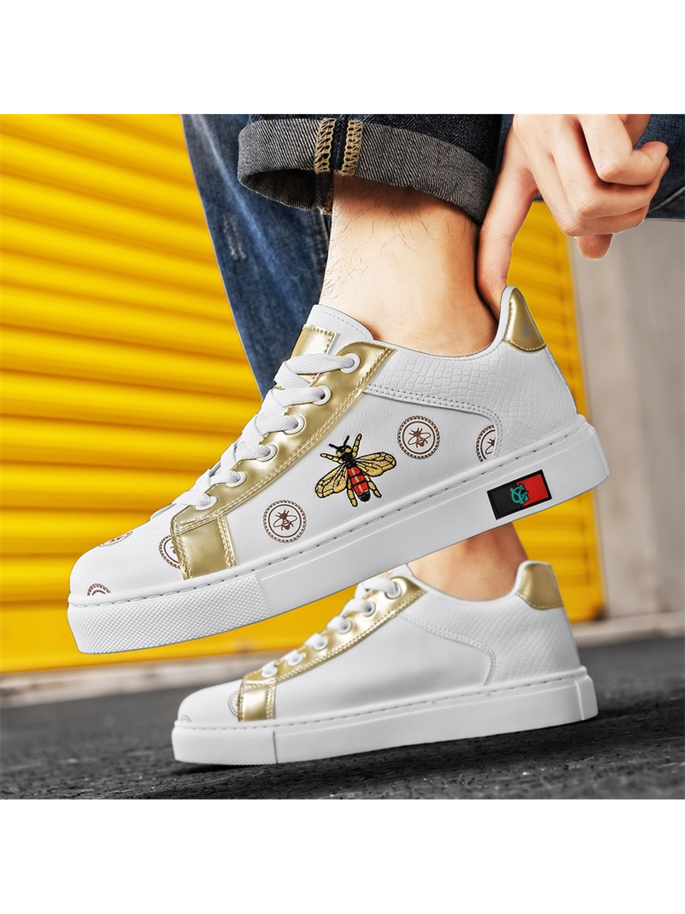 White Bee Embroidered Casual Sneakers