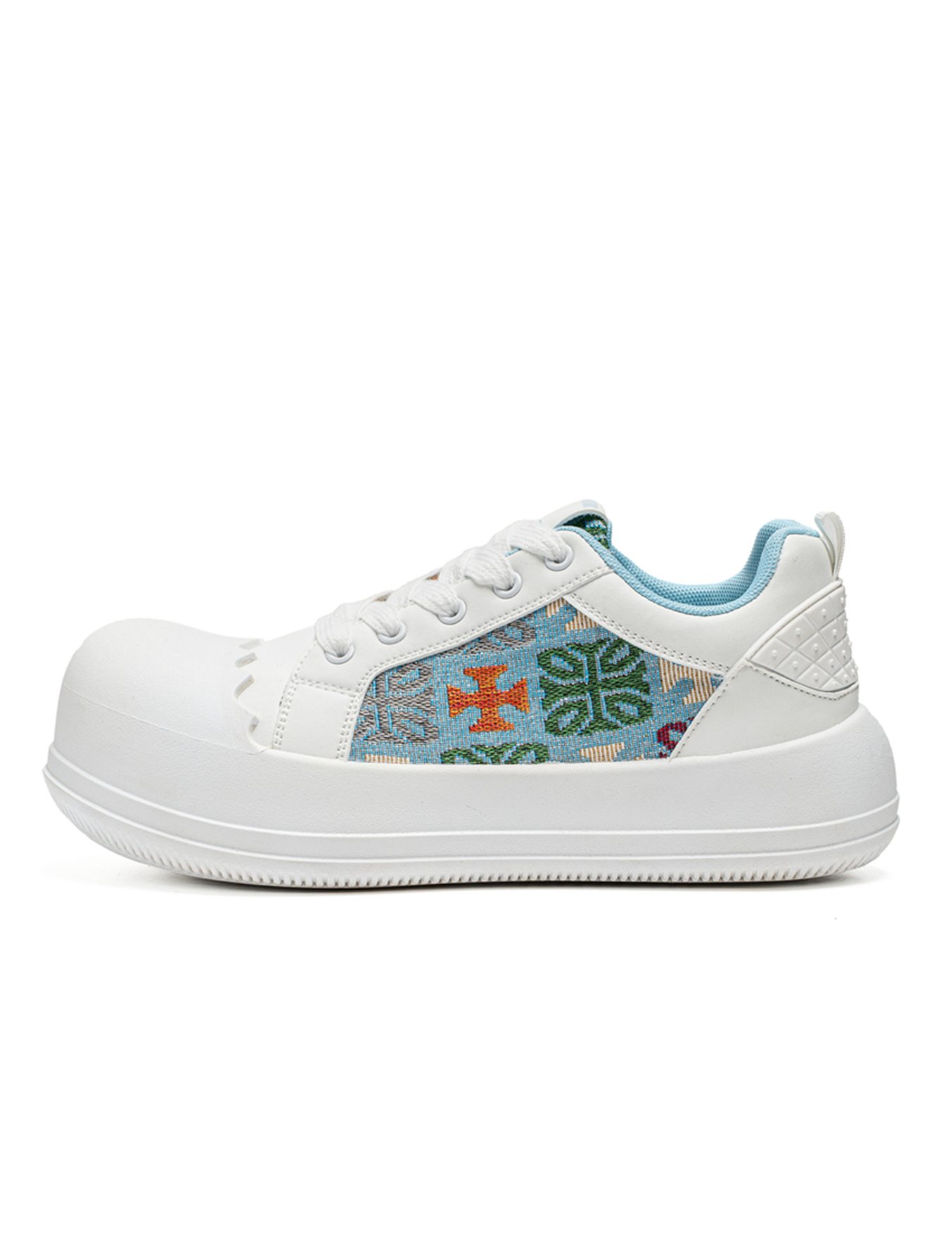 White Casual Sneakers with Embroidered Pattern
