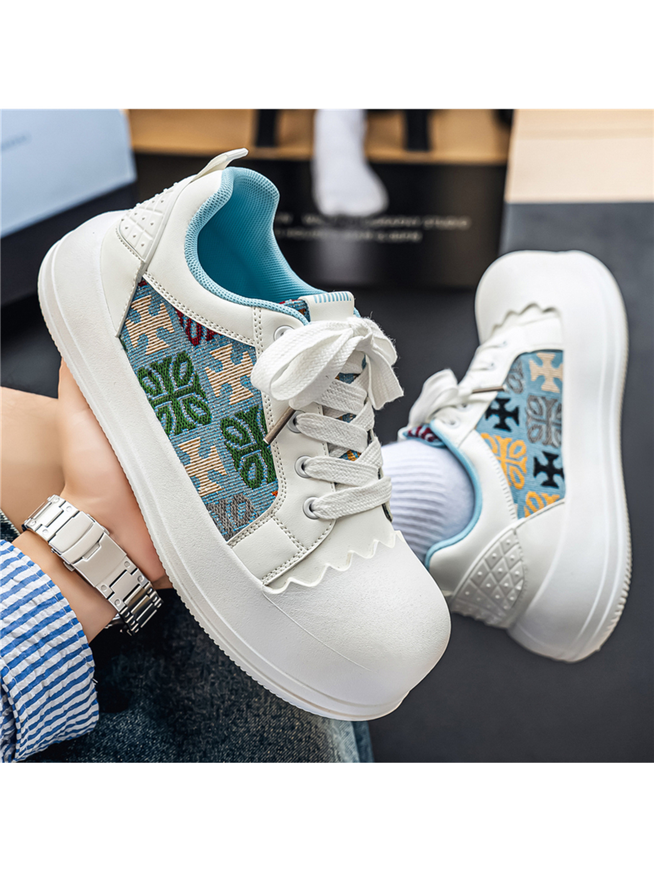 White Casual Sneakers with Embroidered Pattern