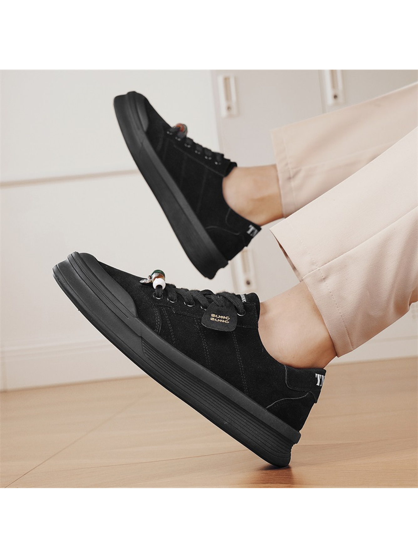 Black Casual Sneakers with Beaded Laces