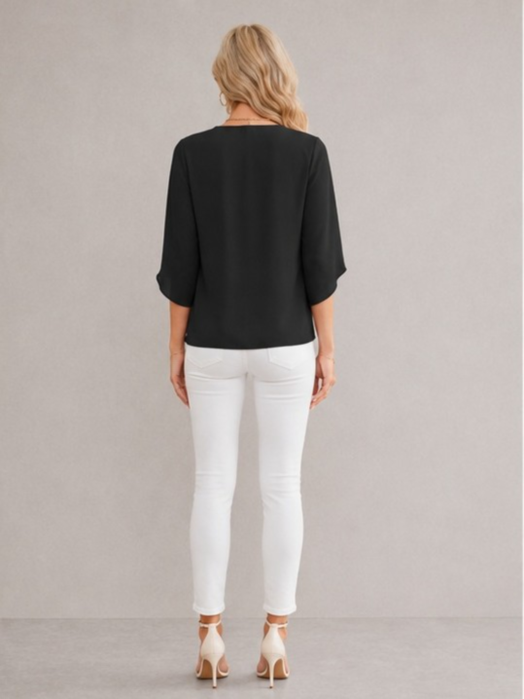 Black 3/4 Sleeve Pleated Top