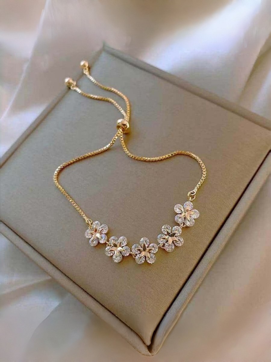 Gold Solid Link Bracelet