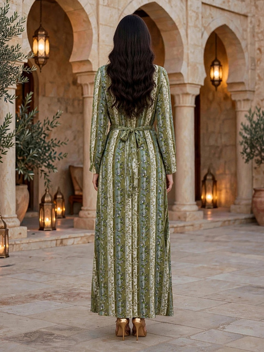 Green Blooming Grace Floral Jalabiya