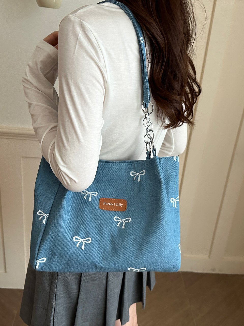Blue Bow Print Shoulder Bag
