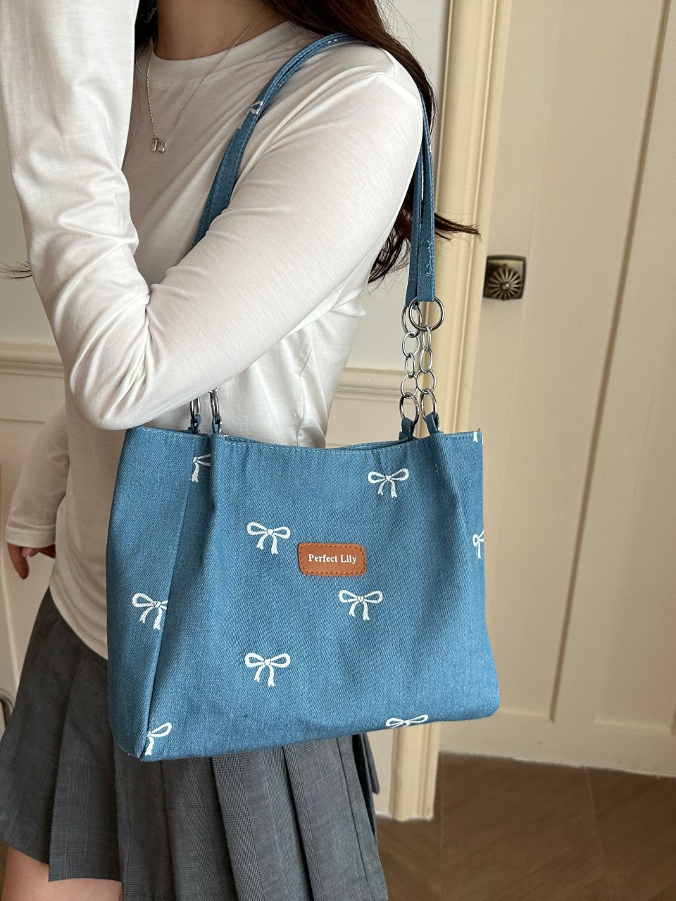 Blue Bow Print Shoulder Bag