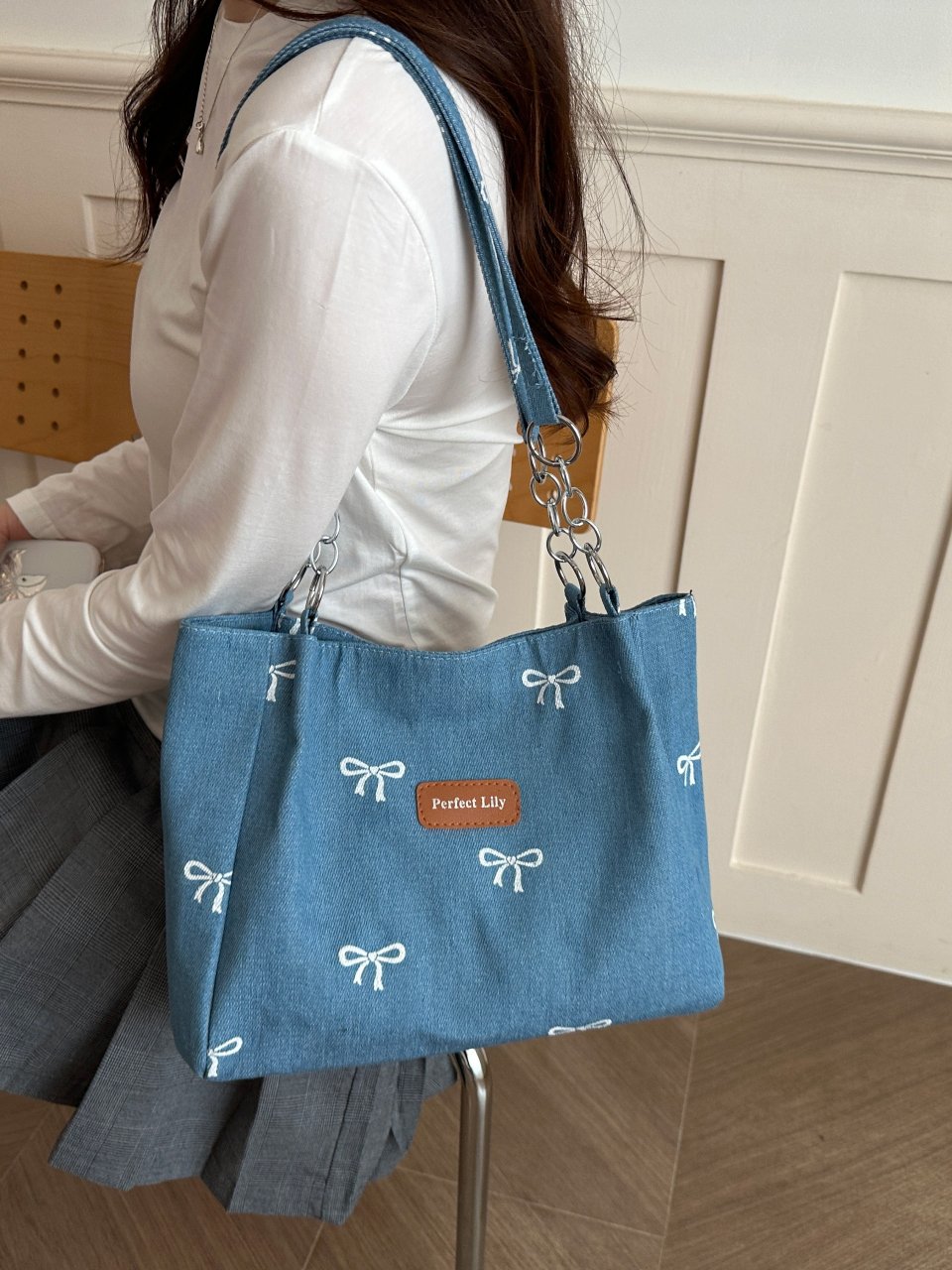 Blue Bow Print Shoulder Bag