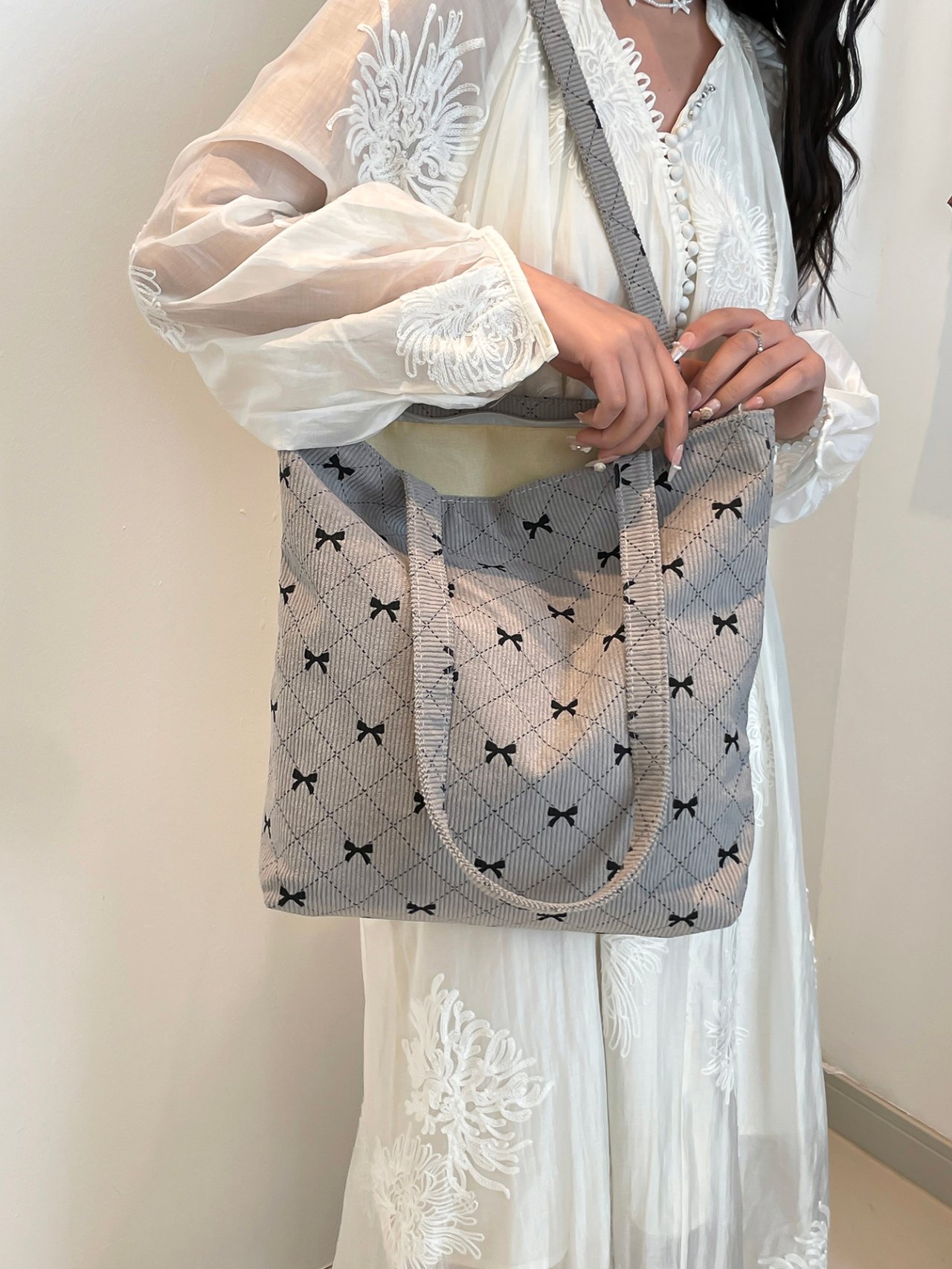 Grey Bow Print Corduroy Tote Bag