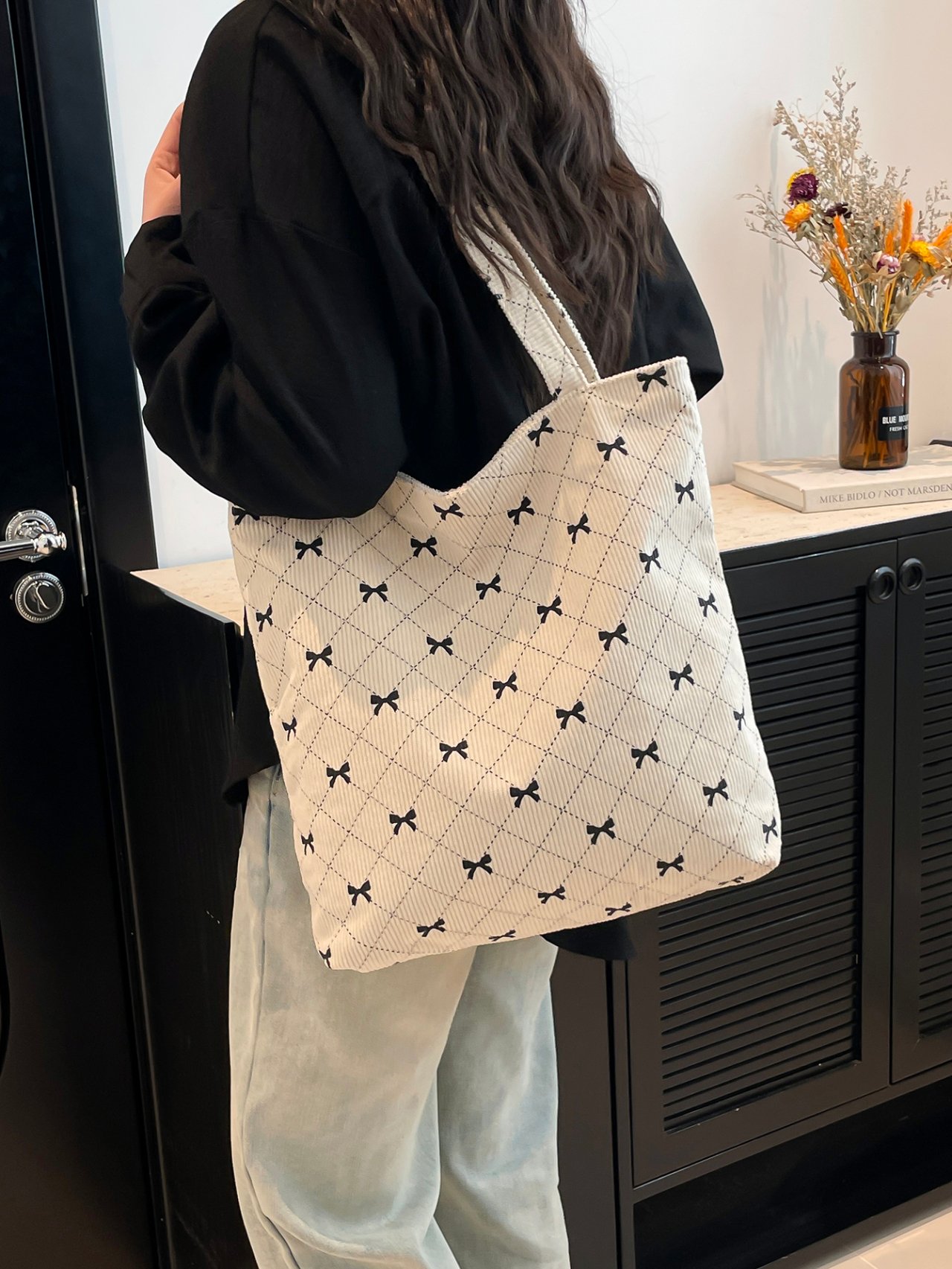 Beige Bow Pattern Corduroy Tote Bag