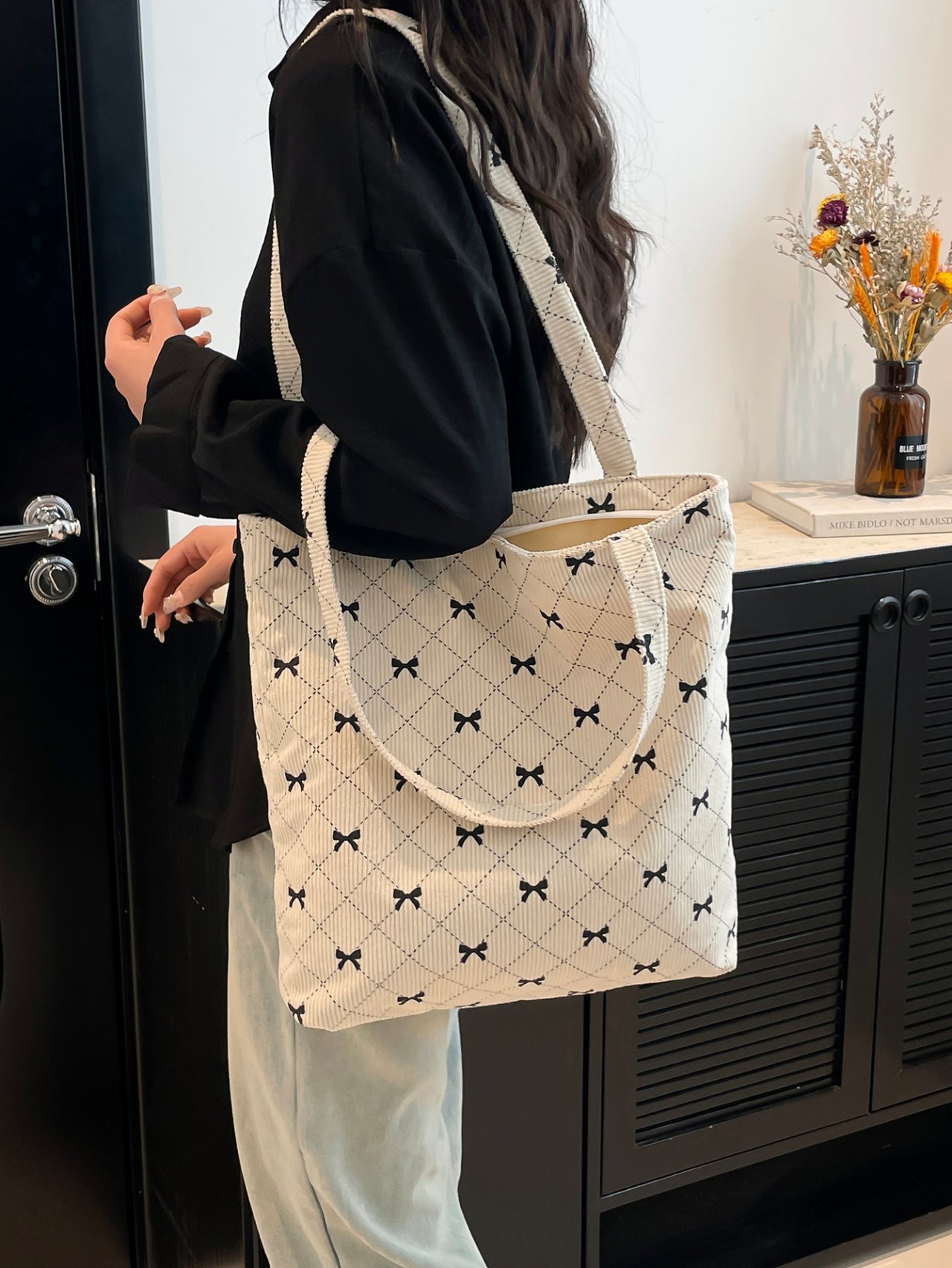 Beige Bow Pattern Corduroy Tote Bag