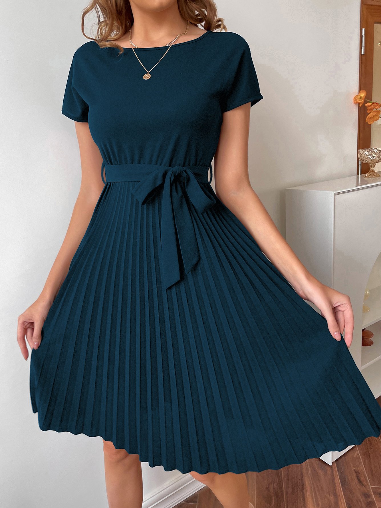 Turquoise Plain A-Line Pleated Knee-Length Dress with Tie-Waist