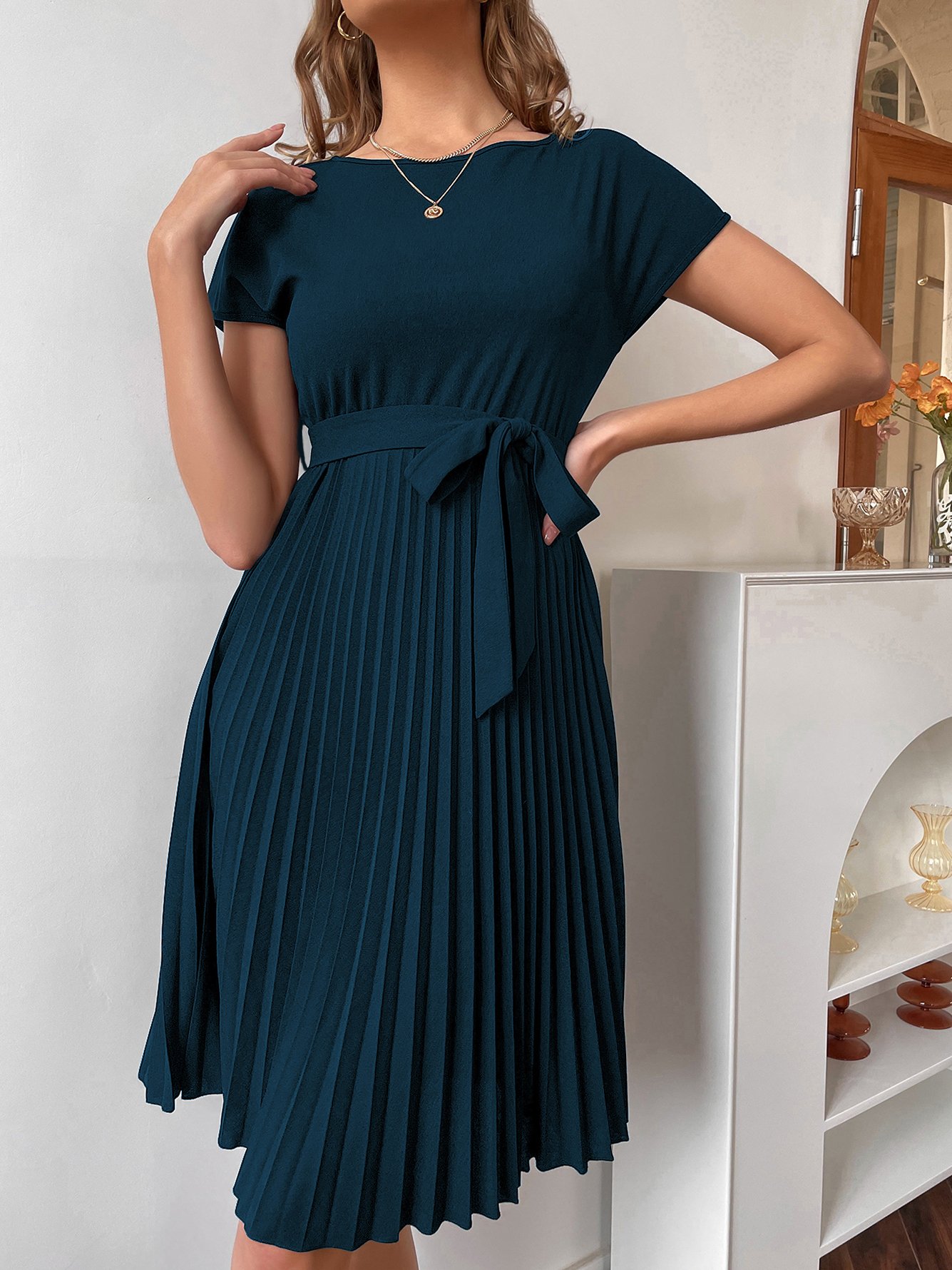 Turquoise Plain A-Line Pleated Knee-Length Dress with Tie-Waist
